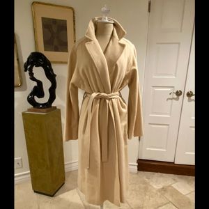 Luxurious cashmere robe style long jacket